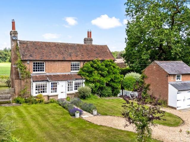 House for sale in Nuthurst, Horsham