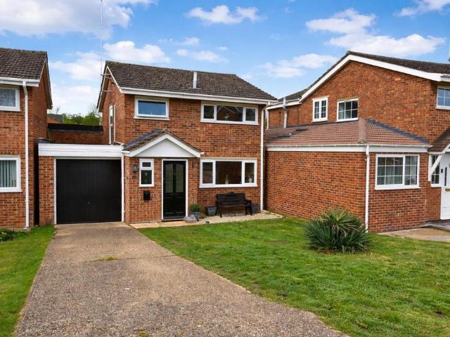 House for sale in Heath And Reach, Bedfordshire