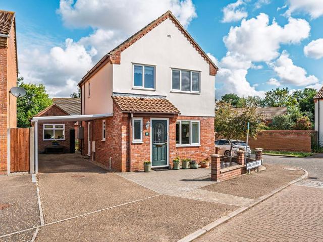 House for sale in Bedingfield, Suffolk