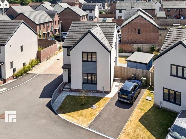 House for sale in Falcon Lodge, Wales