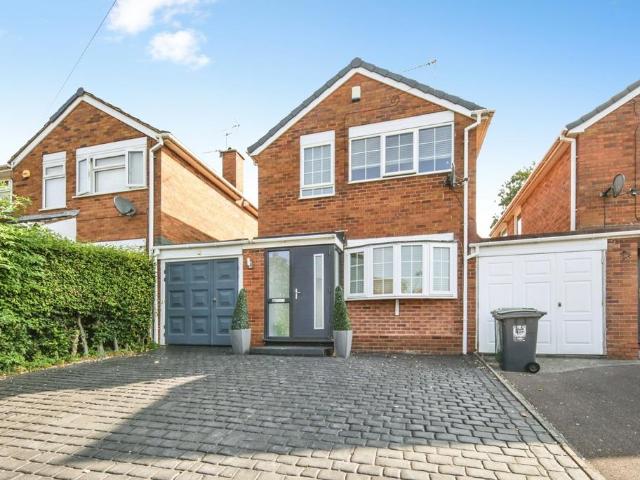 House for sale in Gun Hill, Warwickshire