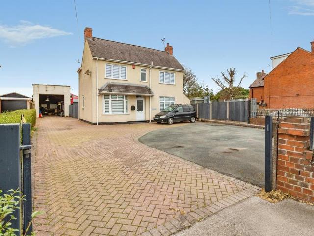 House for sale in Baswich, Staffordshire
