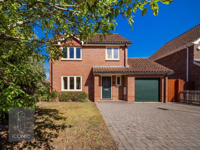 House for sale in Thorpe Marriott, Broadland
