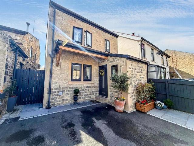 House for sale in West Yorkshire