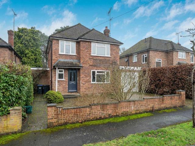 House for sale in Sheerwater, Woking