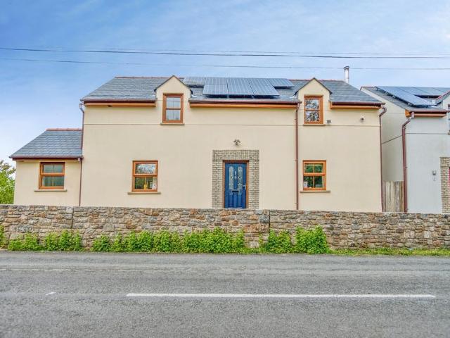 House for sale in Carew, Redberth