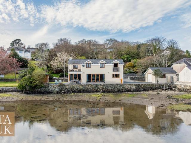 House for sale in Menai Bridge