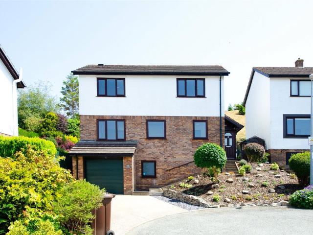 House for sale in Llansanffraid Glan Conwy, Wales