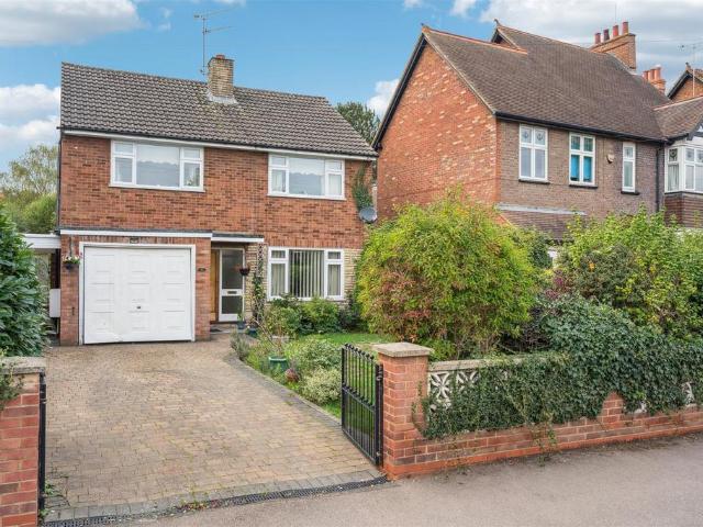 House for sale in Leighton-Linslade, Linslade