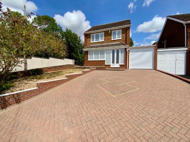 House for sale in Cock Green, Rowley Regis