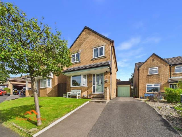 House for sale in Harle Syke, Burnley