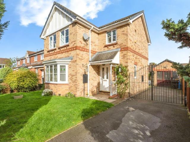 House for sale in Rossington, South Yorkshire