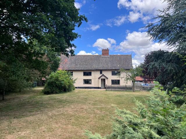 House for sale in Bedingfield, Suffolk