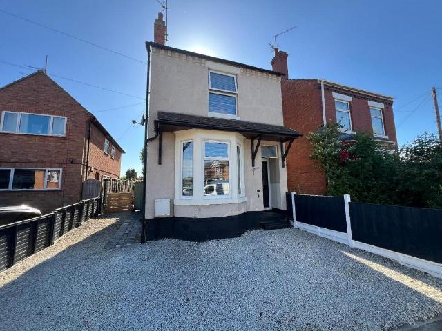 House for sale in Desborough