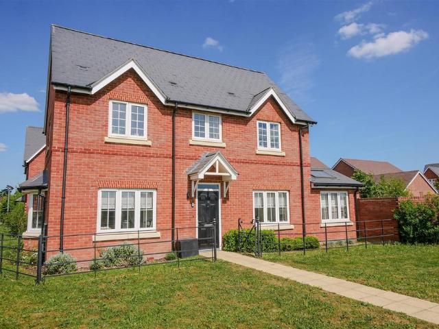 House for sale in Benson, South Oxfordshire
