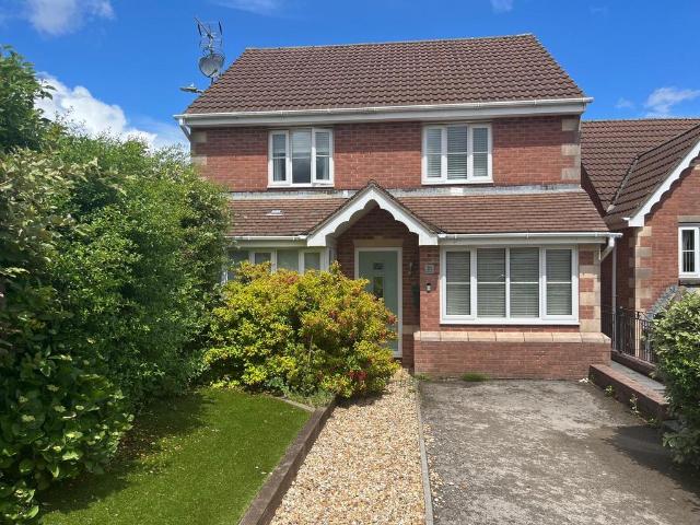 House for sale in Blackwood, Wales