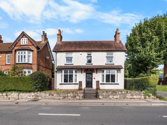 House for sale in Aston Fields, Bromsgrove