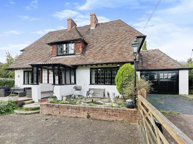 House for sale in Broad Oak, The Bridge
