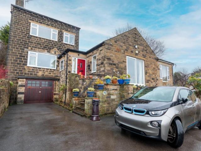 House for sale in Bingley, West Yorkshire