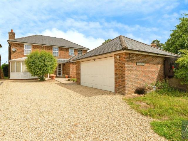 House for sale in Newton Purcell, Evershot
