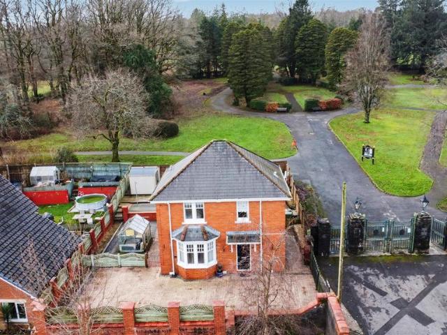 House for sale in Gilfach, Bargoed