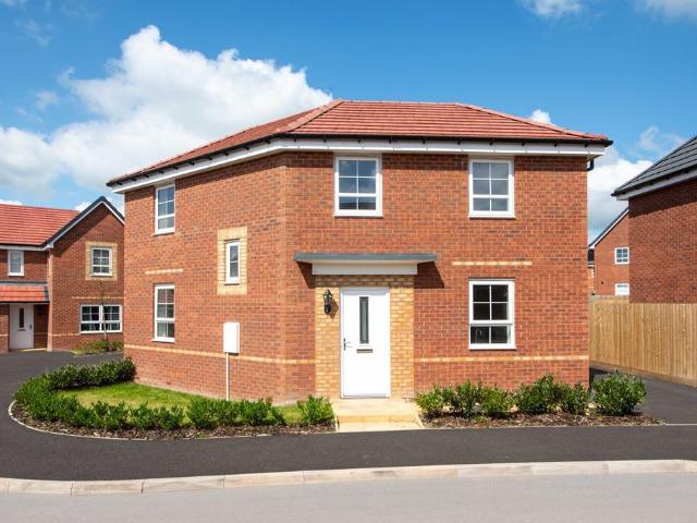 House for sale in Chickenley, Dewsbury