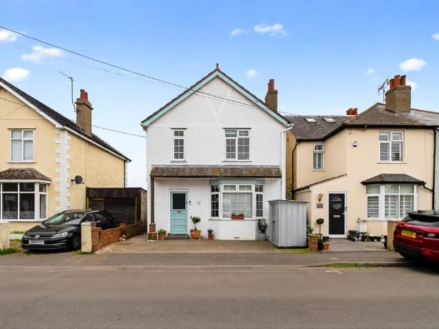 House for sale in Brightlingsea, Dale Hill