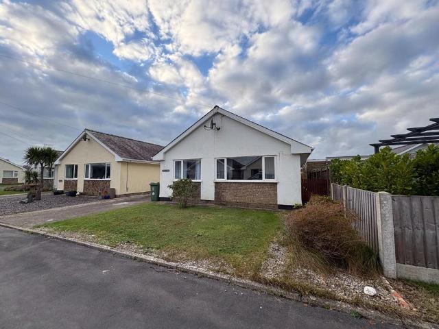 House for sale in Porthmadog, Morfa Bychan