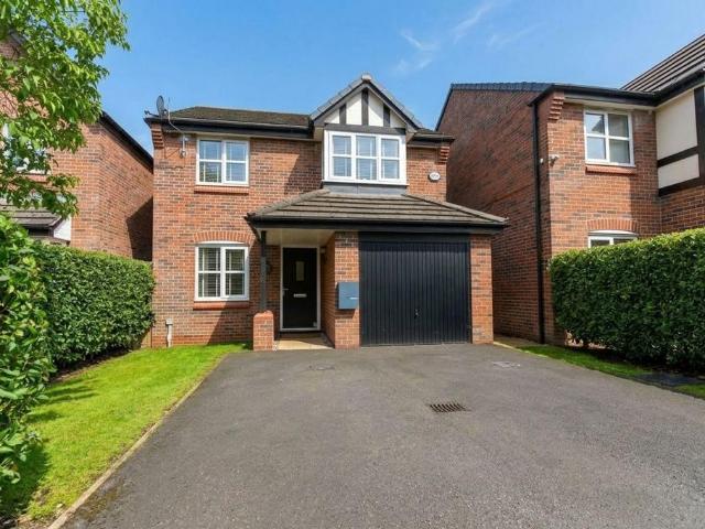 House for sale in Pendlebury, Salford