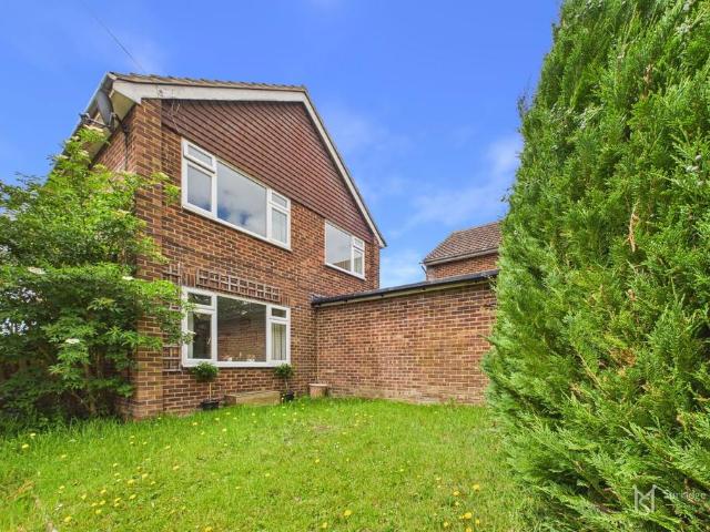 House for sale in Cross In Hand, East Sussex