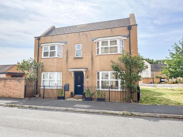 House for sale in Brabazon, Patchway