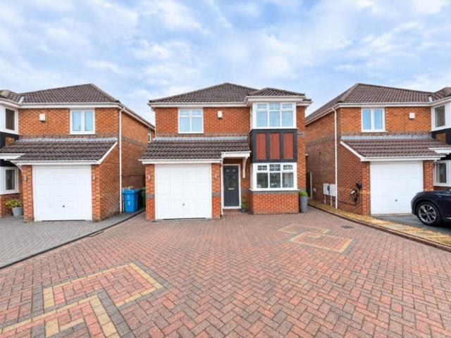 House for sale in Chadderton, Oldham