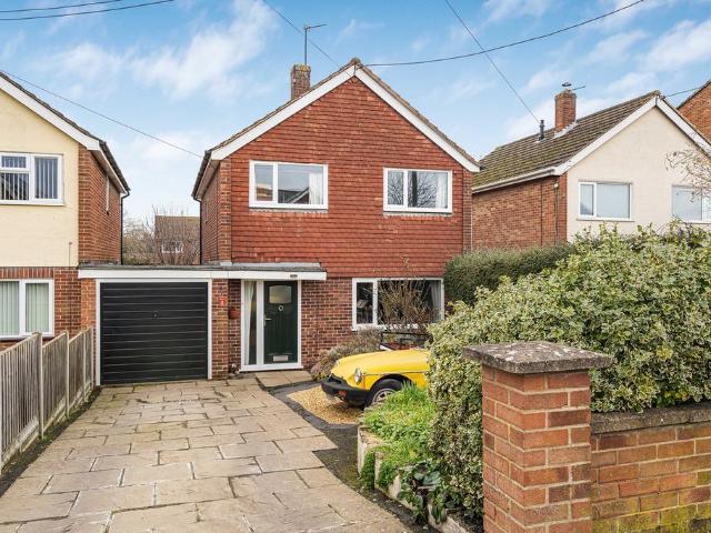 House for sale in Evershot, Oxfordshire