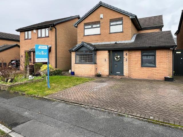 House for sale in Guide Bridge, Greenheys