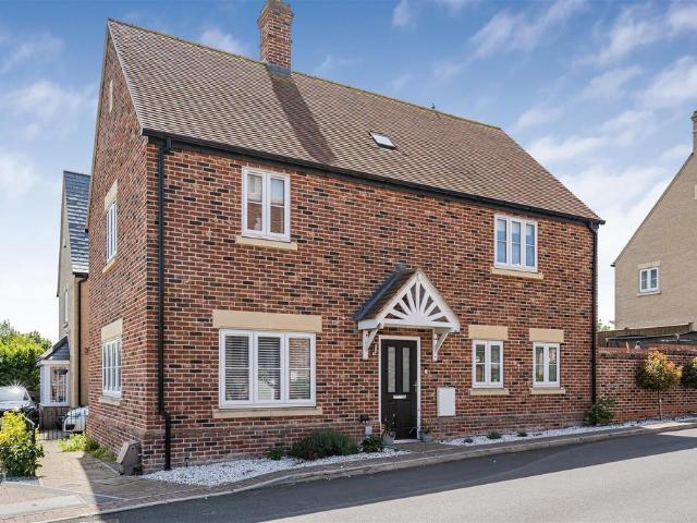 House for sale in Arrington, Cambridgeshire