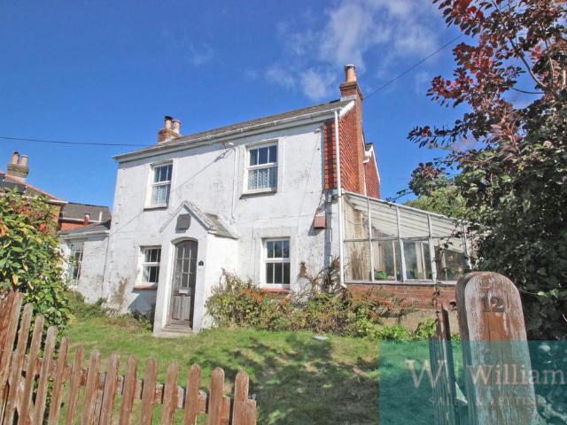 House for sale in Gurnard Marsh, Gurnard
