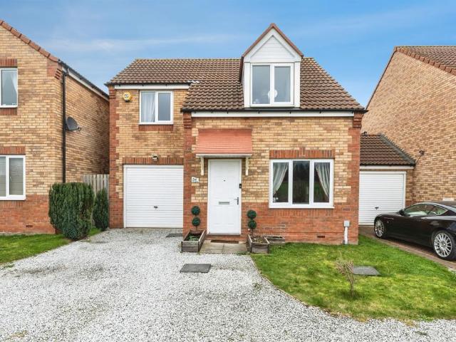 House for sale in Ferrybridge, West Yorkshire