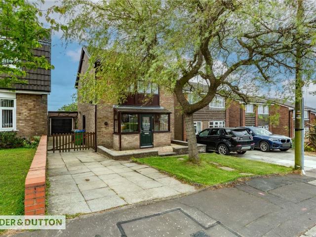 House for sale in Trub, Burnedge