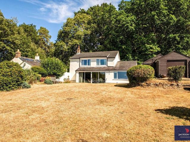 House for sale in Bow Brickhill