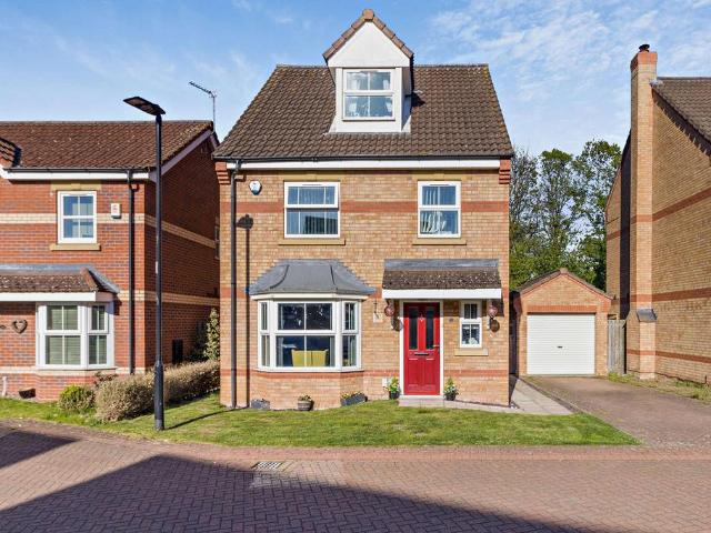 House for sale in Auckley, South Yorkshire