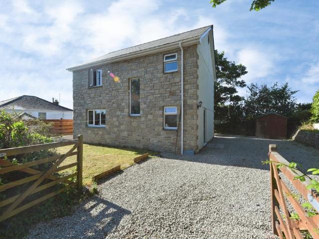 House for sale in Goldsithney, Cornwall