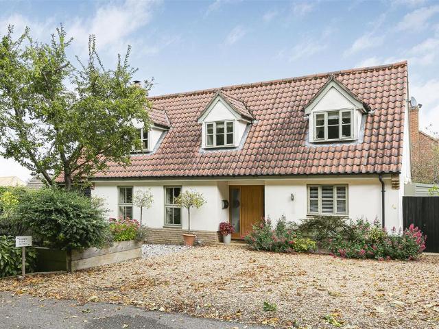 House for sale in Arrington, Cambridgeshire