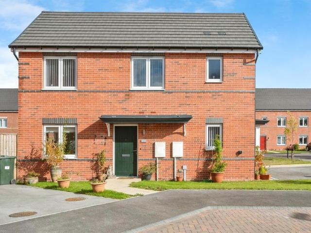 House for sale in Hatfield, South Yorkshire