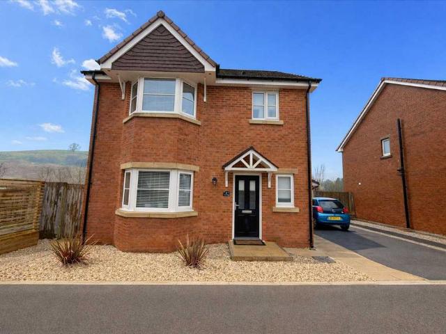 House for sale in Gilfach Goch