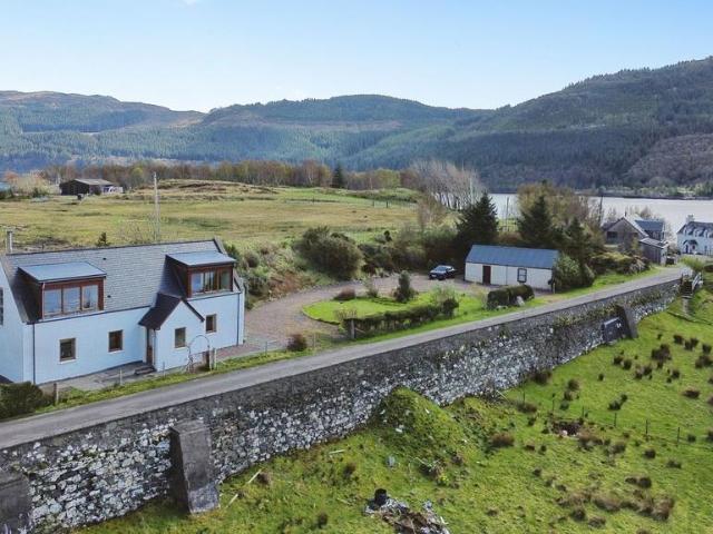 House for sale in Ardaneaskan, Scotland