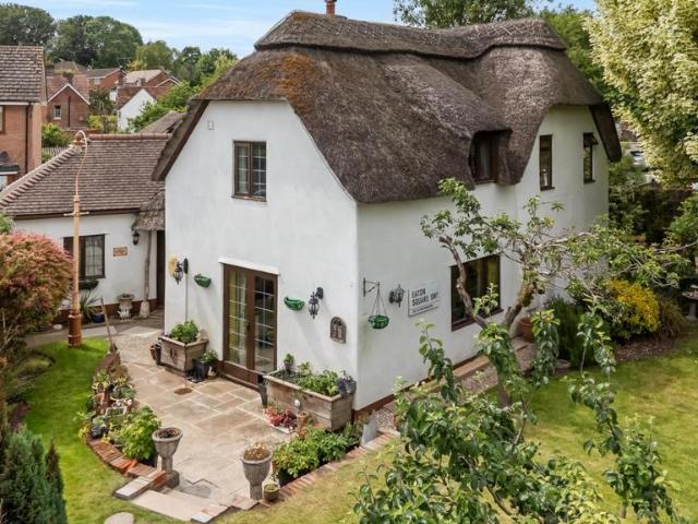 House for sale in Milborne St Andrew, East Dorset