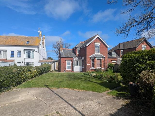 House for sale in Kingsgate, Thanet