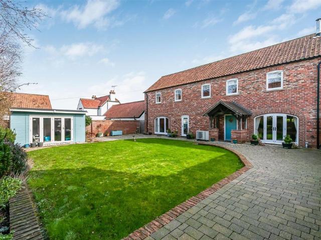House for sale in Cranswick, East Riding Of Yorkshire