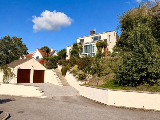 House for sale in Publow, Pensford
