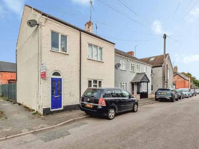 House for sale in Thrapston